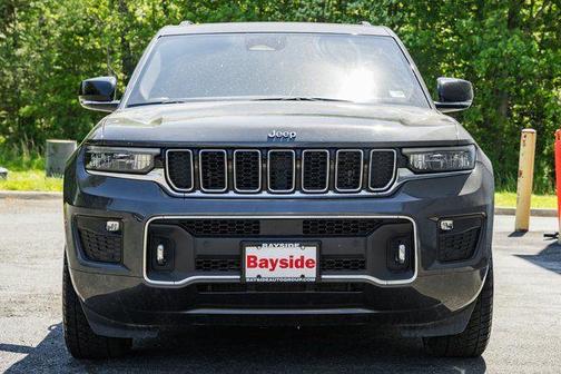 2022 Jeep Grand Cherokee Overland