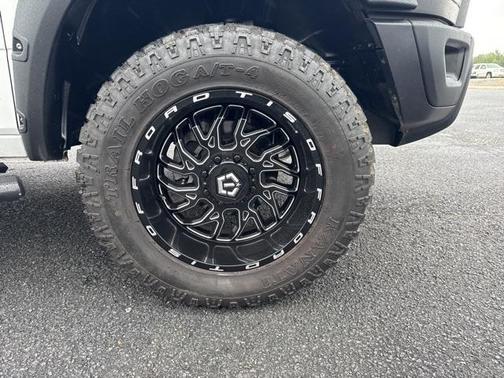2020 RAM 1500 Classic SLT