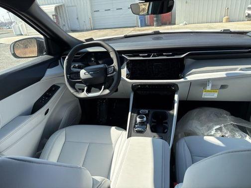 2026 Jeep Cherokee LAREDO/LIMITED