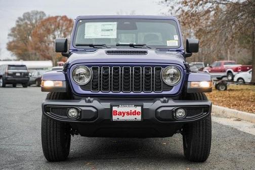 2026 Jeep Gladiator Sport