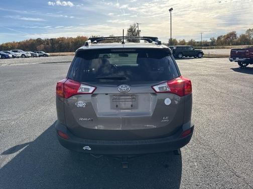 2014 Toyota RAV4 LE