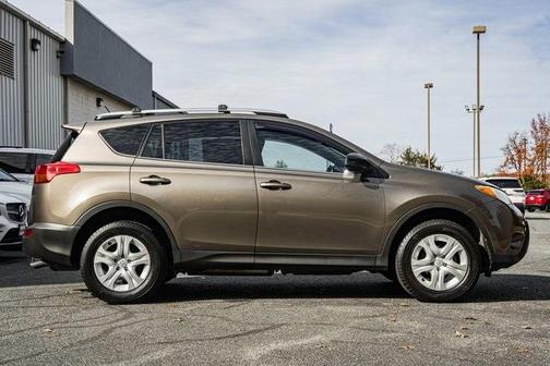 2014 Toyota RAV4 LE