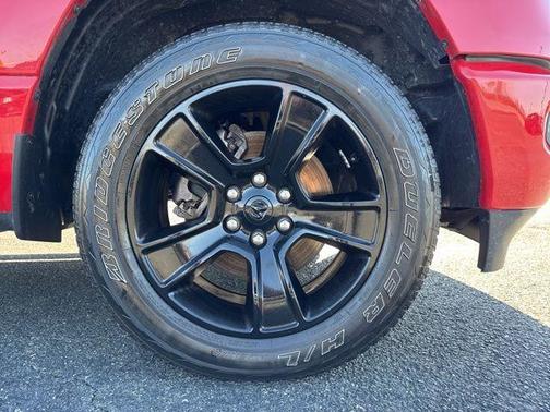 Flame Red Clearcoat 2024 RAM 1500 Big Horn/Lone Star