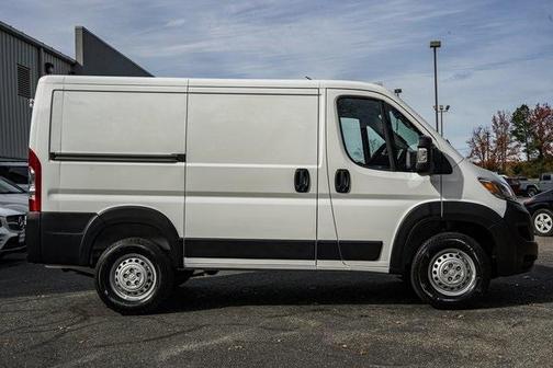 2026 RAM ProMaster 1500 Low Roof