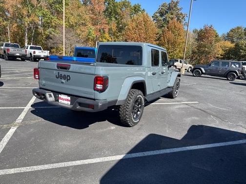 2025 Jeep Gladiator Sport