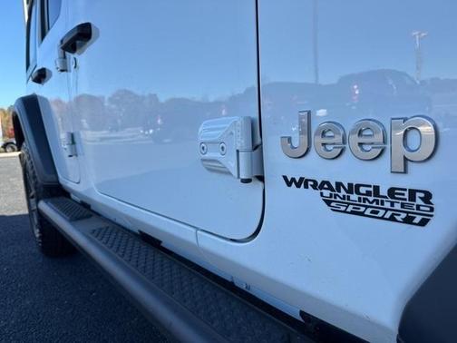 2020 Jeep Wrangler Unlimited Sport