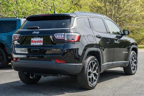 Diamond Black 2026 Jeep Compass Limited