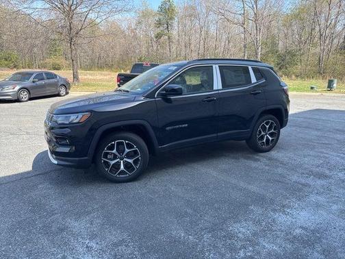 Diamond Black 2026 Jeep Compass Limited
