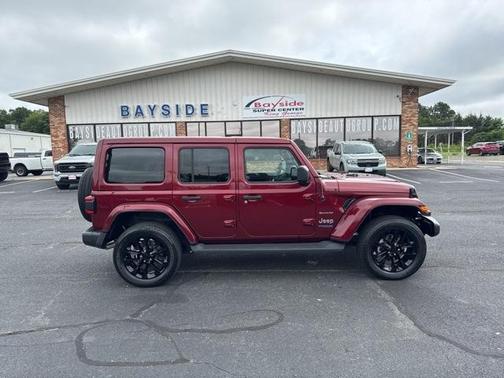 2022 Jeep Wrangler Unlimited 4xe Sahara