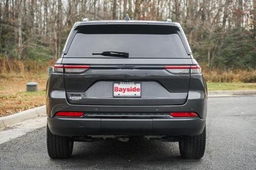 2022 Jeep Grand Cherokee Altitude