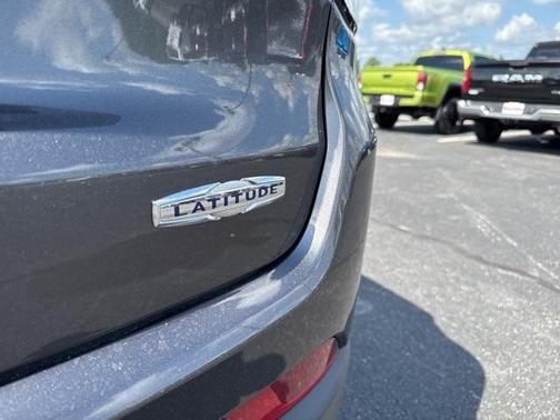 2023 Jeep Compass Latitude