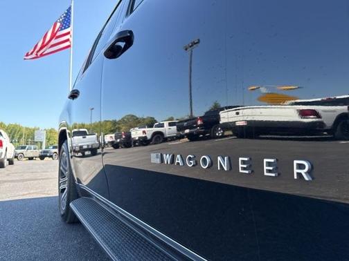2022 Jeep Wagoneer Series III