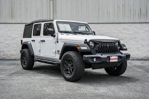 Photo 1 of 36 of 2018 Jeep Wrangler Unlimited Sport