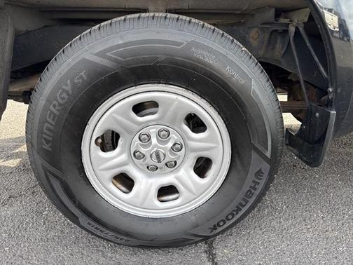 2017 Nissan Frontier S