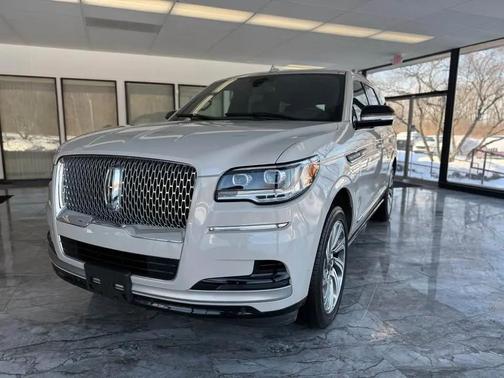 2023 Lincoln Navigator Reserve