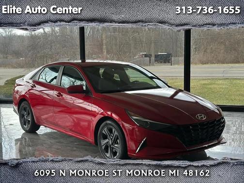 2021 Hyundai ELANTRA SEL