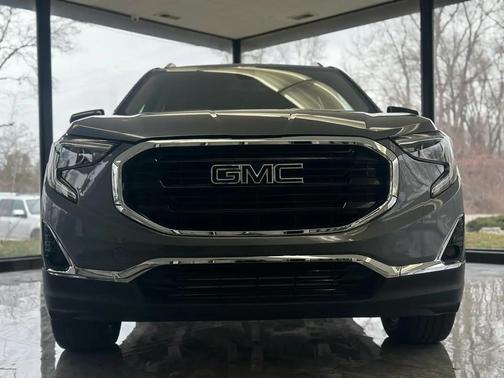 2021 GMC Terrain SLT