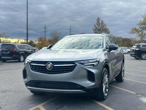 2023 Buick Envision Essence AWD