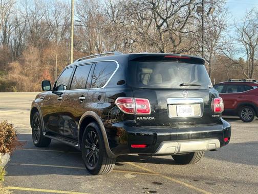 2017 Nissan Armada Platinum