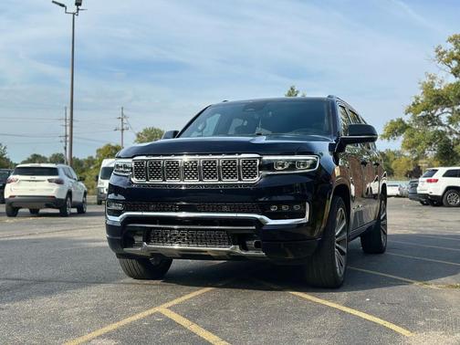 2023 Jeep Grand Wagoneer Series II 4x4