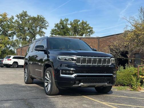 2023 Jeep Grand Wagoneer Series II 4x4