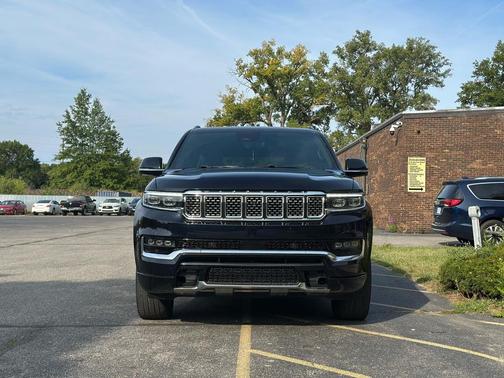 2023 Jeep Grand Wagoneer Series II 4x4