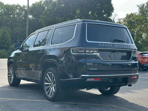 2023 Jeep Grand Wagoneer Series II 4x4