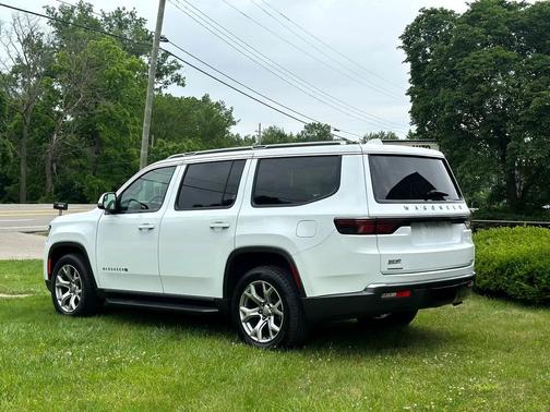 2022 Jeep Wagoneer Series II 4x4