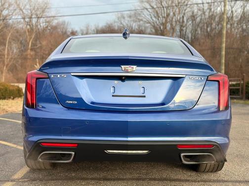 2022 Cadillac CT5 Premium Luxury