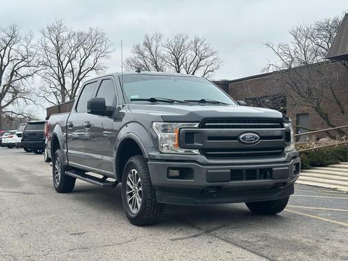 2020 Ford F-150 XLT