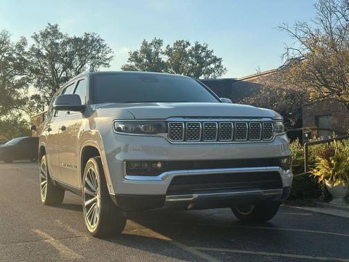2022 Jeep Grand Wagoneer Series I 4x4