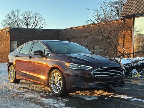 2019 Ford Fusion Hybrid SEL