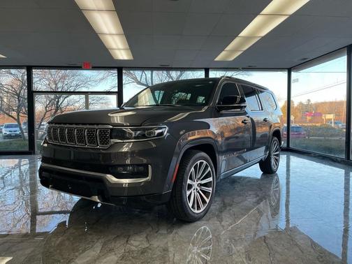 2023 Jeep Grand Wagoneer L 4x4