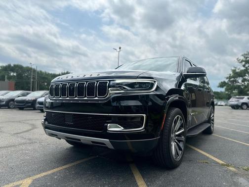 2022 Jeep Wagoneer Series II 4x4