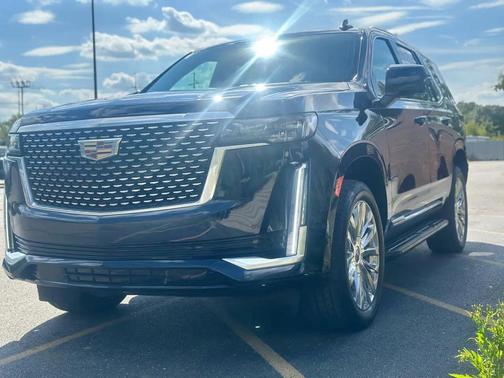 2022 Cadillac Escalade Premium Luxury