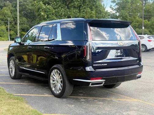 2022 Cadillac Escalade Premium Luxury