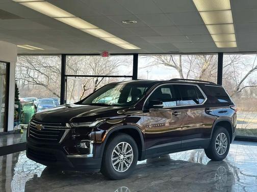 2022 Chevrolet Traverse LT Leather