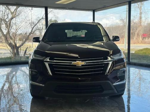 2022 Chevrolet Traverse LT Leather