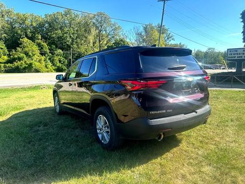 2022 Chevrolet Traverse LT Leather