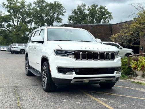 2022 Jeep Wagoneer Series III 4x4