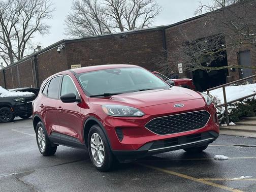 2022 Ford Escape SE