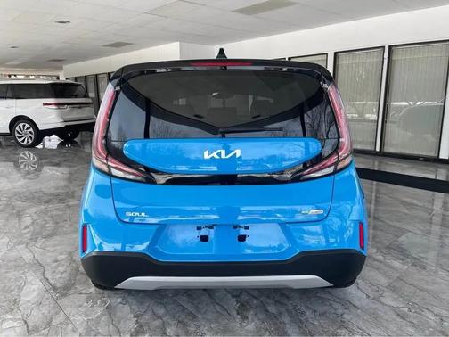 2024 Kia Soul EX