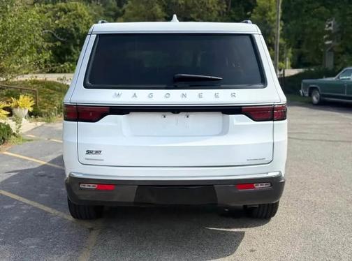 2022 Jeep Wagoneer Series II 4x4