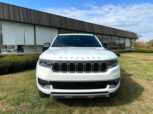 2023 Jeep Wagoneer Series III 4x4