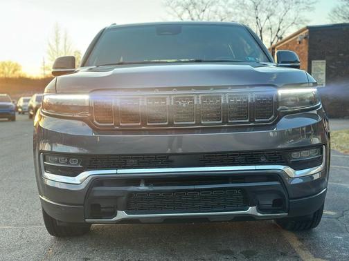 2022 Jeep Grand Wagoneer Series II 4x4