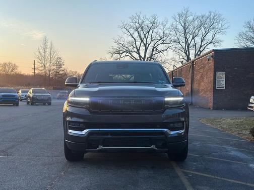 2022 Jeep Grand Wagoneer Series II 4x4