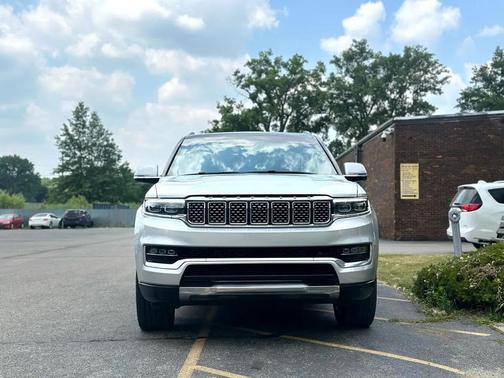 2022 Jeep Grand Wagoneer Series II 4x4