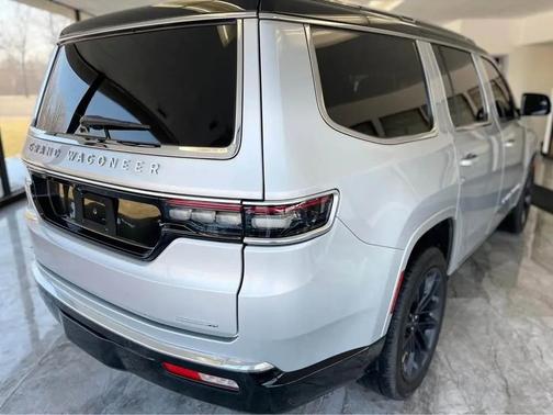 2022 Jeep Grand Wagoneer Series II 4x4