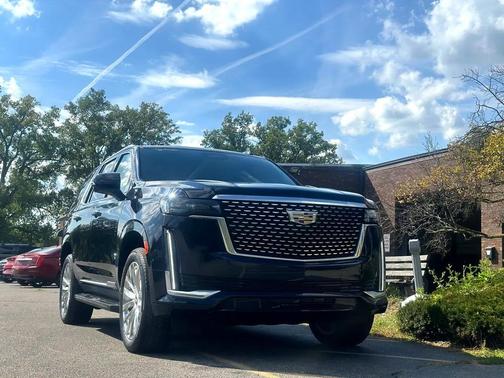 2022 Cadillac Escalade Premium Luxury