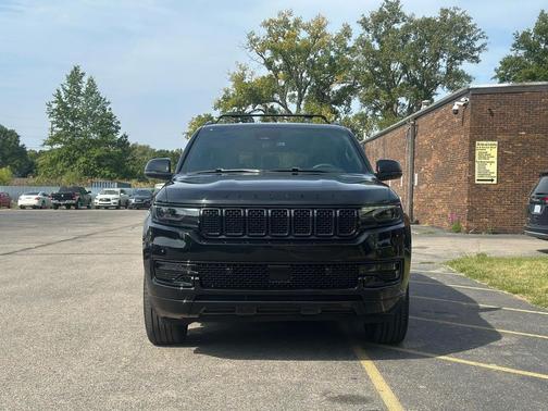 2022 Jeep Wagoneer Series I Obsidian 4x4